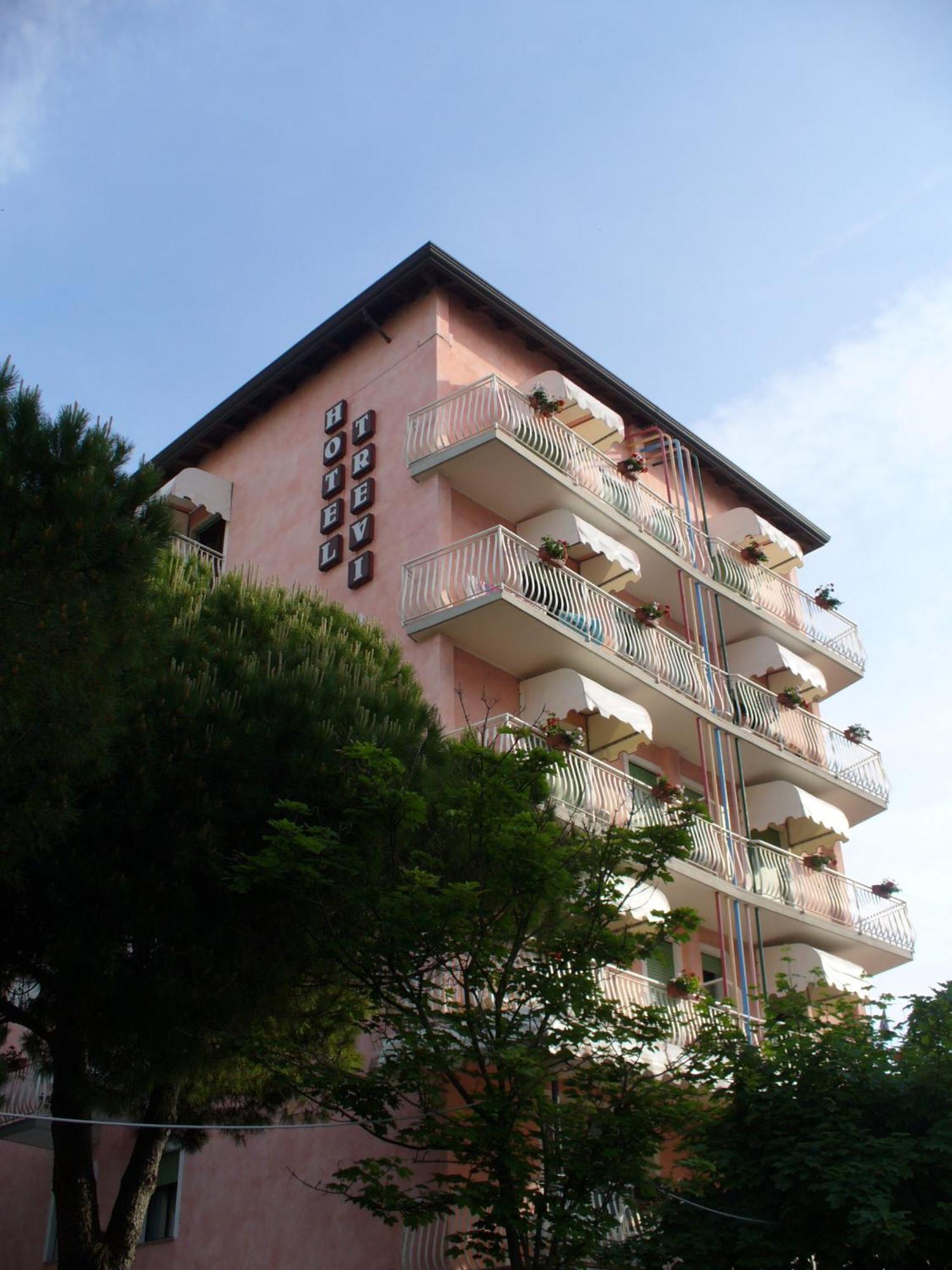 Hotel Trevi Lido di Jesolo Exterior foto